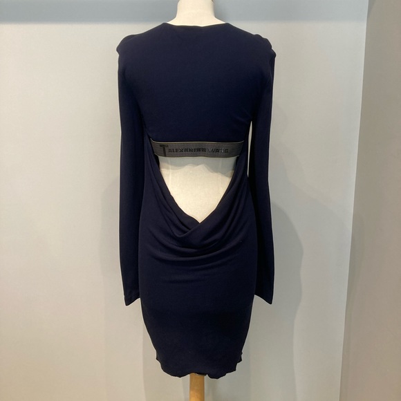 T by Alexander Wang l/s dress w/ open back - Picture 3 of 5